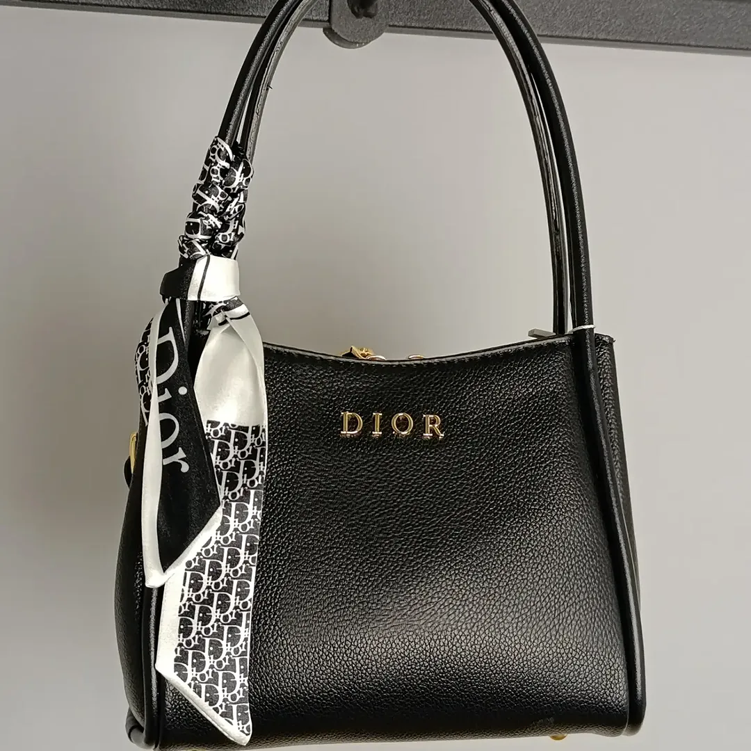 زنانه dior شال دار جدید
